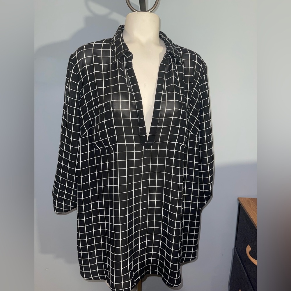 Motherhood Maternity Black and White Grid Pattern semi sheer blouse top shirt L